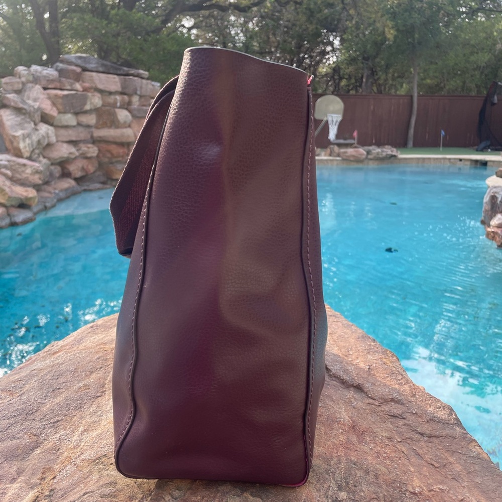 NWOT Coach Burgundy Pebbled Leather Derby Tote Shoulder Bag (CSR) - Picture 2 of 16